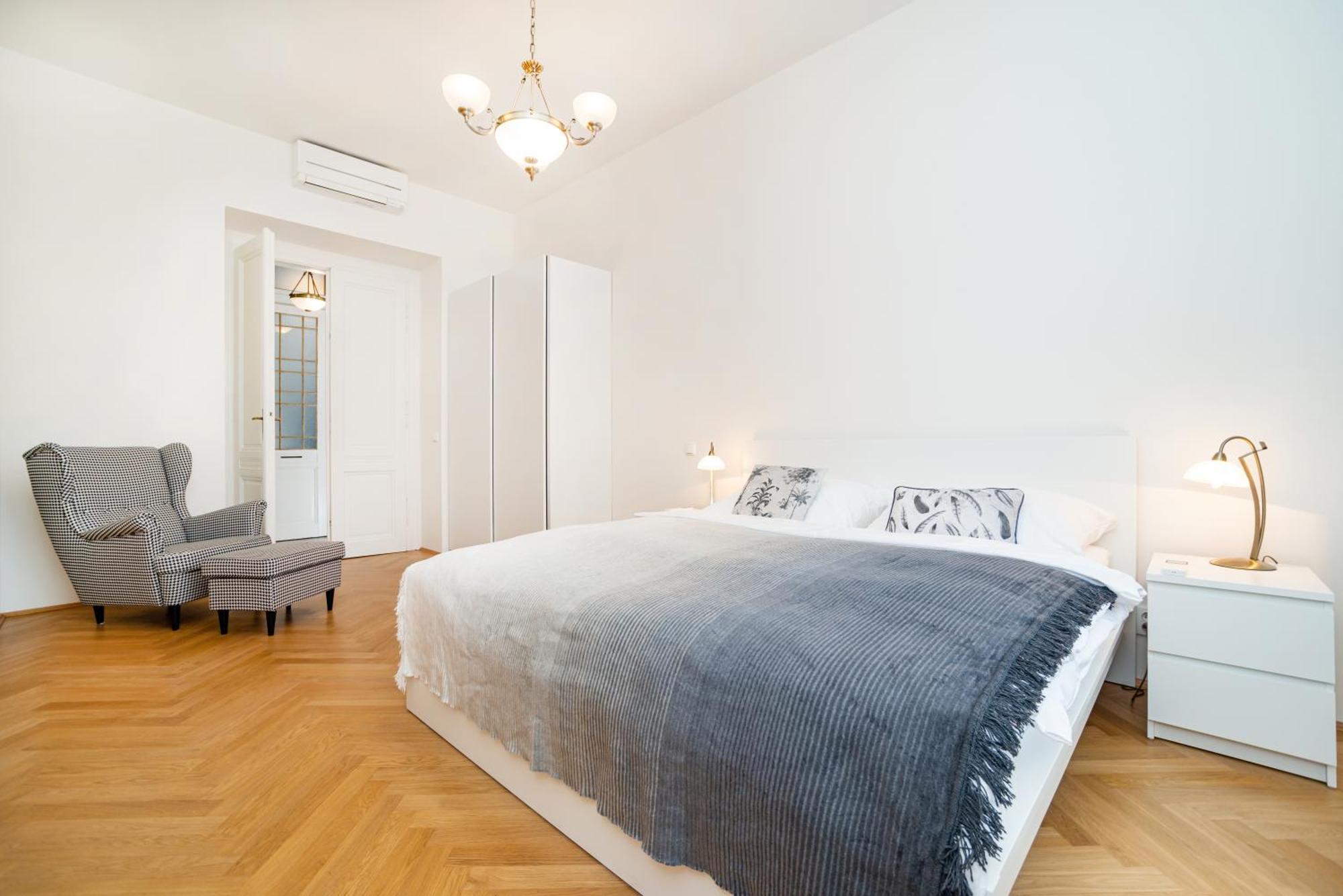 Quiet Apartment In The Old Town Prag Exterior foto