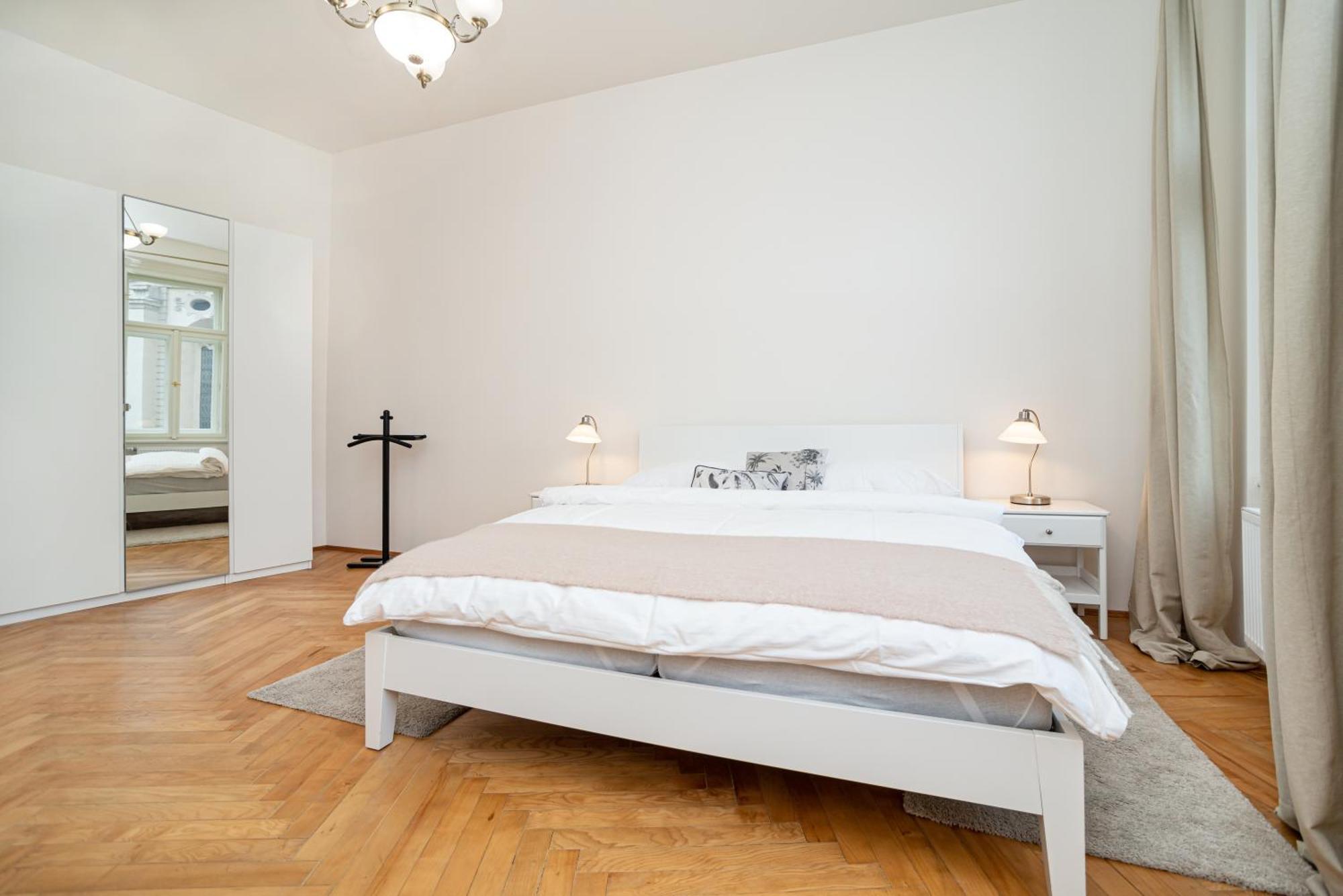 Quiet Apartment In The Old Town Prag Exterior foto